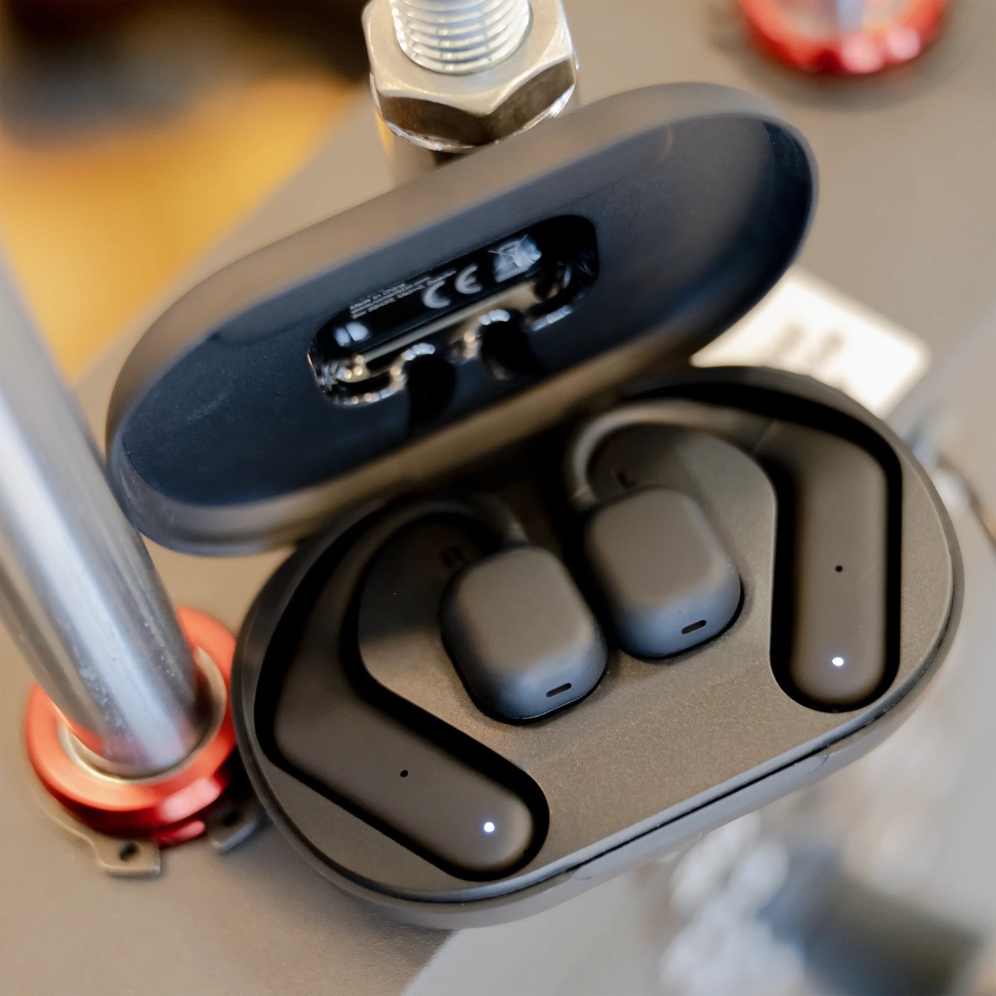 Nomadelic Open-Ear TWS Active 640 Trådløse ørepropper