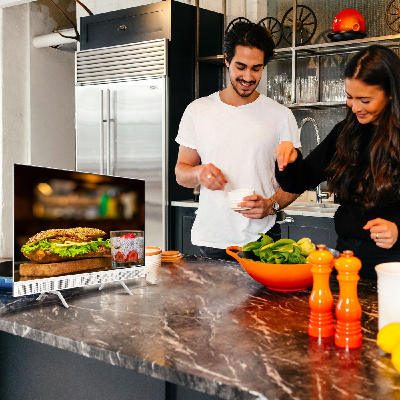 METZ  12V Google TV 32"