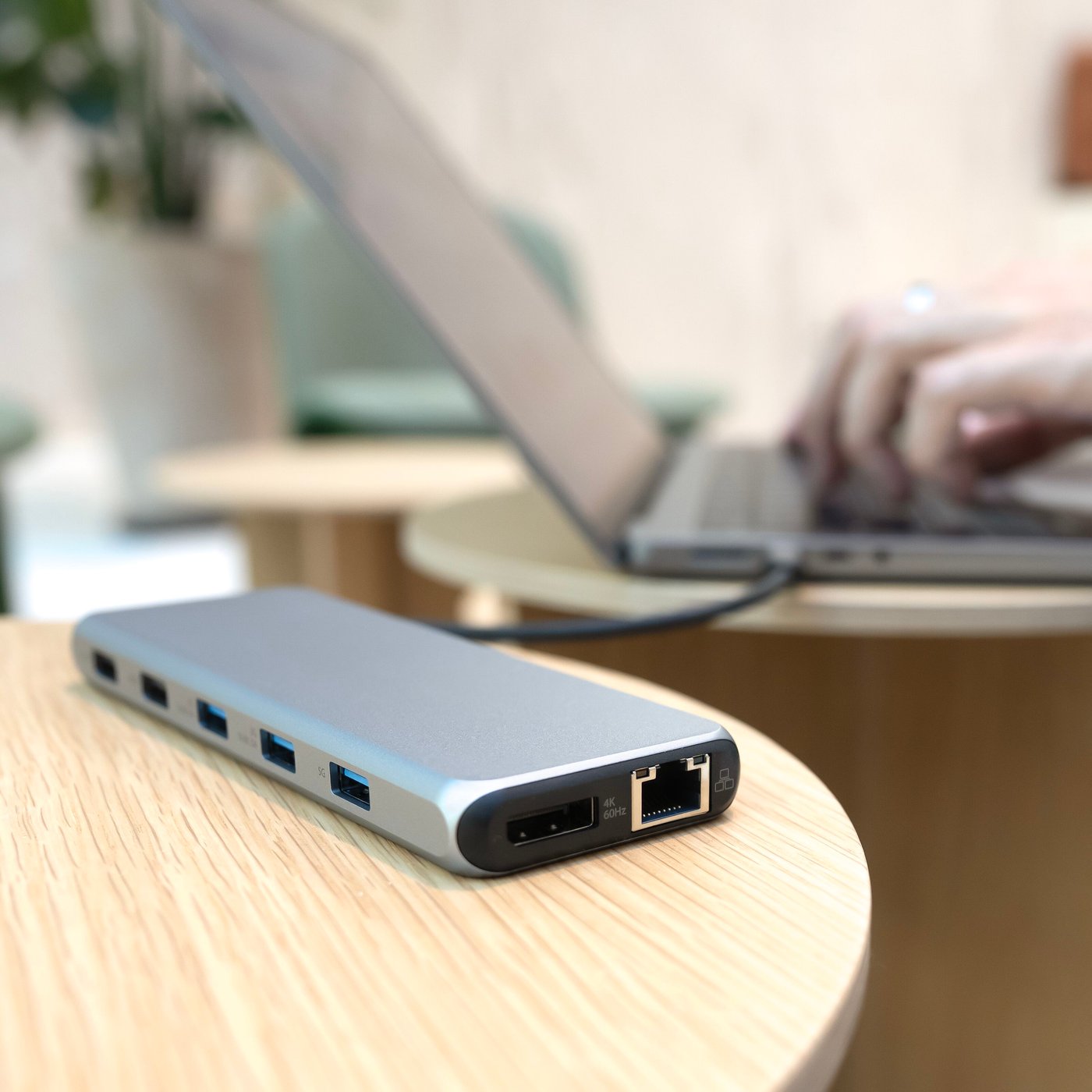 Plexgear Multiadapter för USB-C med 13 anslutningar