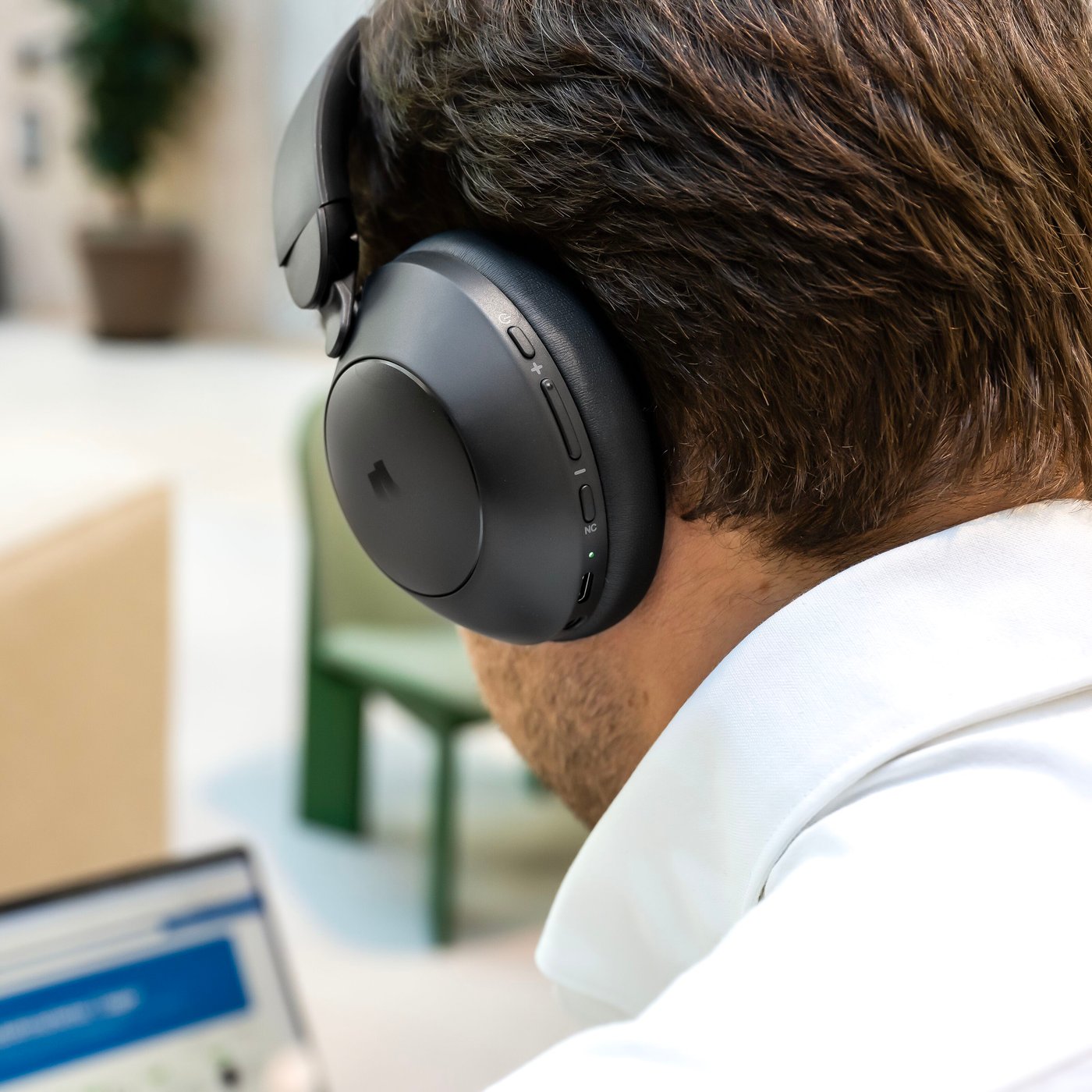 Nomadelic Wireless ANC Headphones Solo 201 Svart