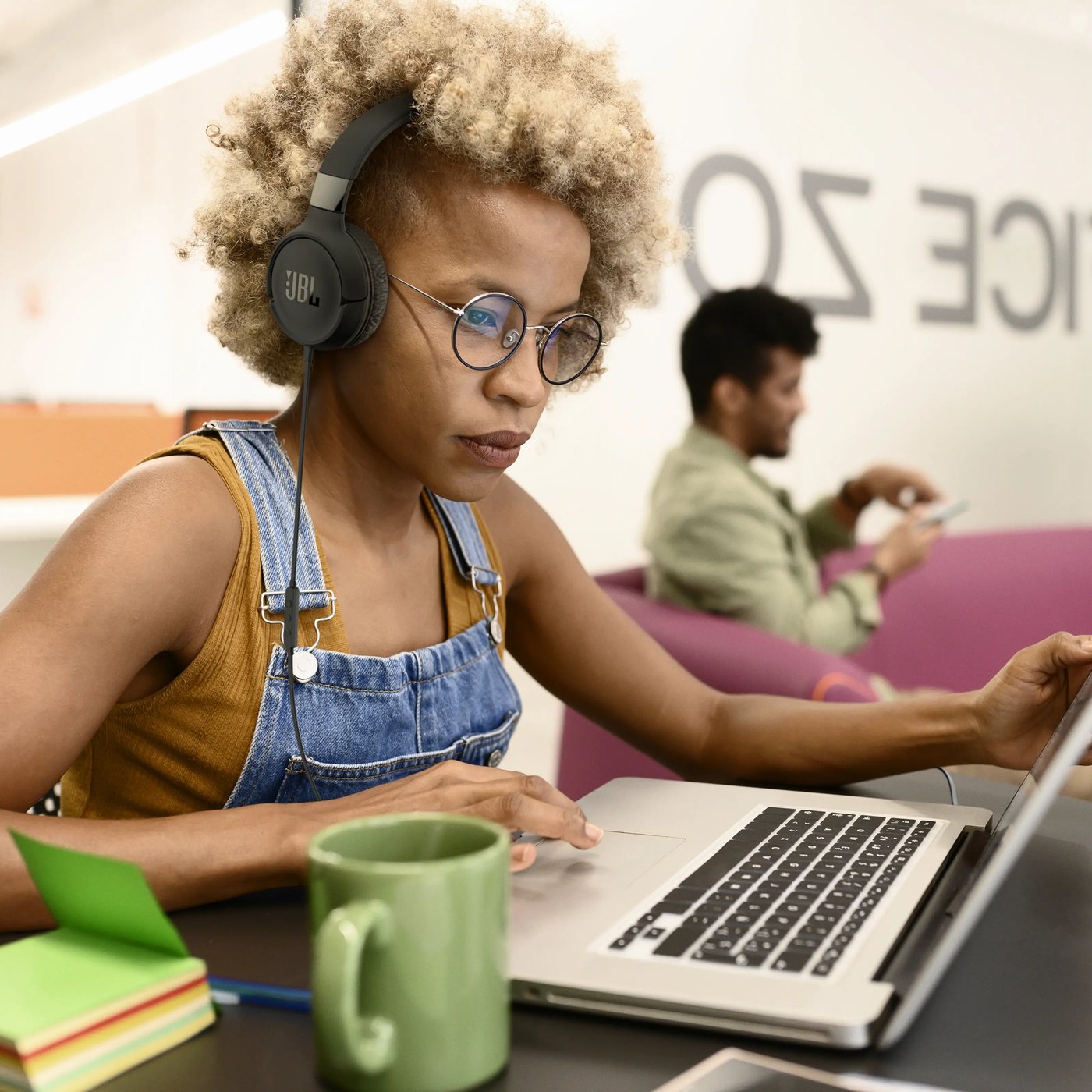 JBL Tune 520C On-Ear Hörlurar med USB-C