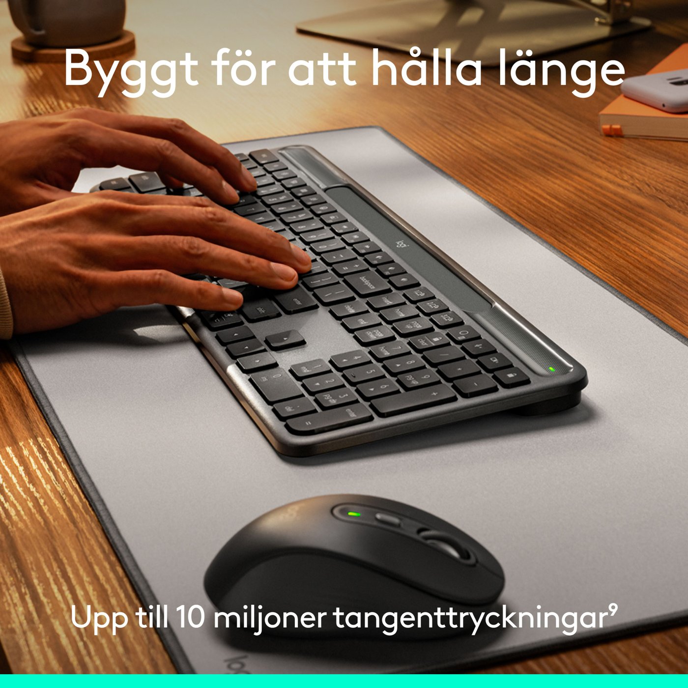 Logitech Signature Slim Solar+ Trådlöst tangentbord