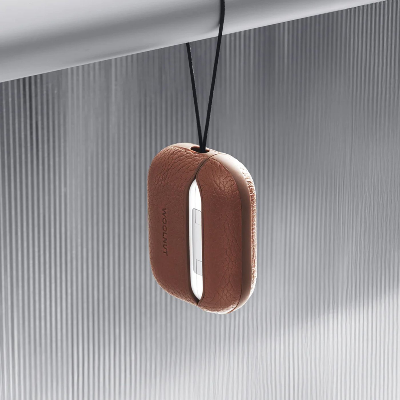 WOOLNUT Skal i läder till AirPods Pro 3-laddfodral Cognac