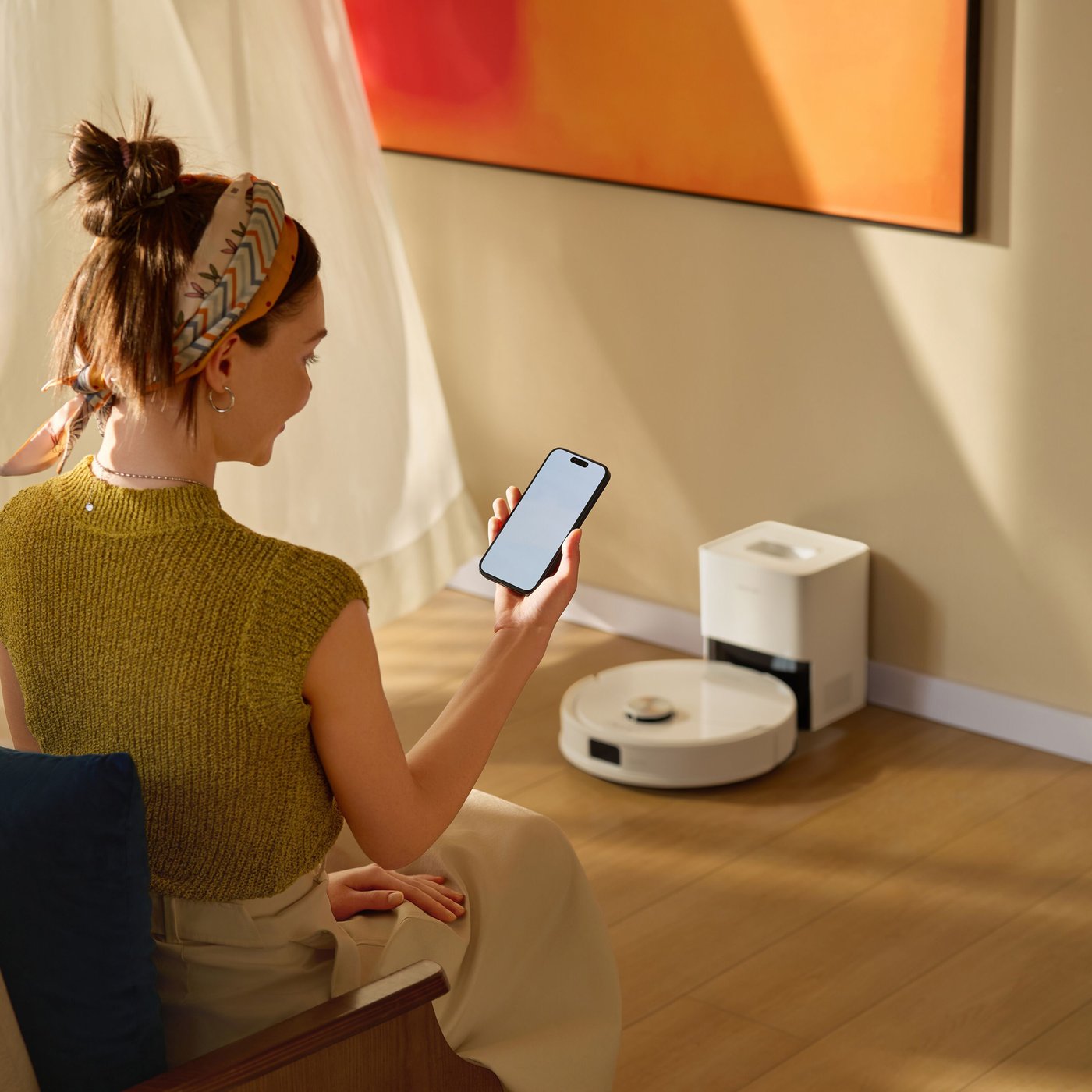 Roborock Q10 VF+ robotstøvsuger med basestasjon Hvit