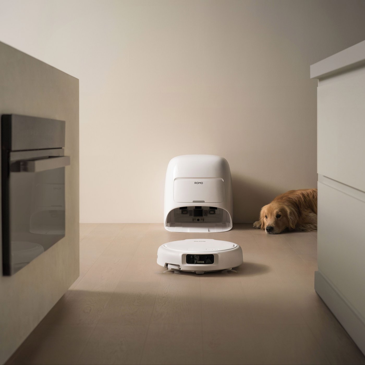 DJI ROMO S – Robotdammsugare och mopp med 3D LiDAR Water Tank Version