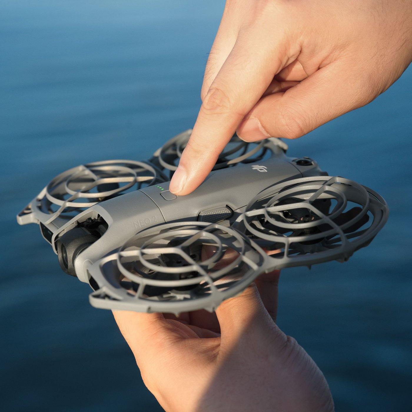 DJI Neo 2 Fly More Combo