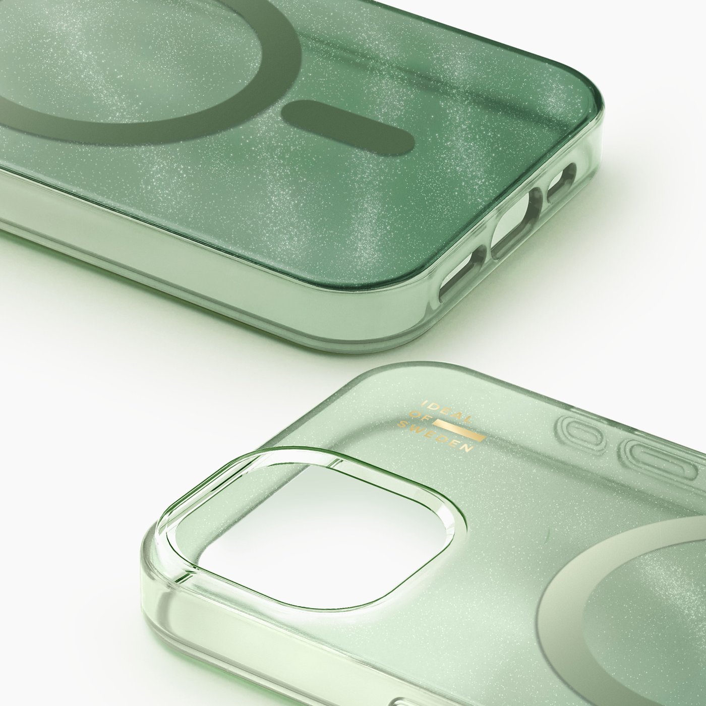 IDEAL OF SWEDEN Clear MagSafe Case – mobildeksel til iPhone 13, 14, 15 og 16e Sage Green