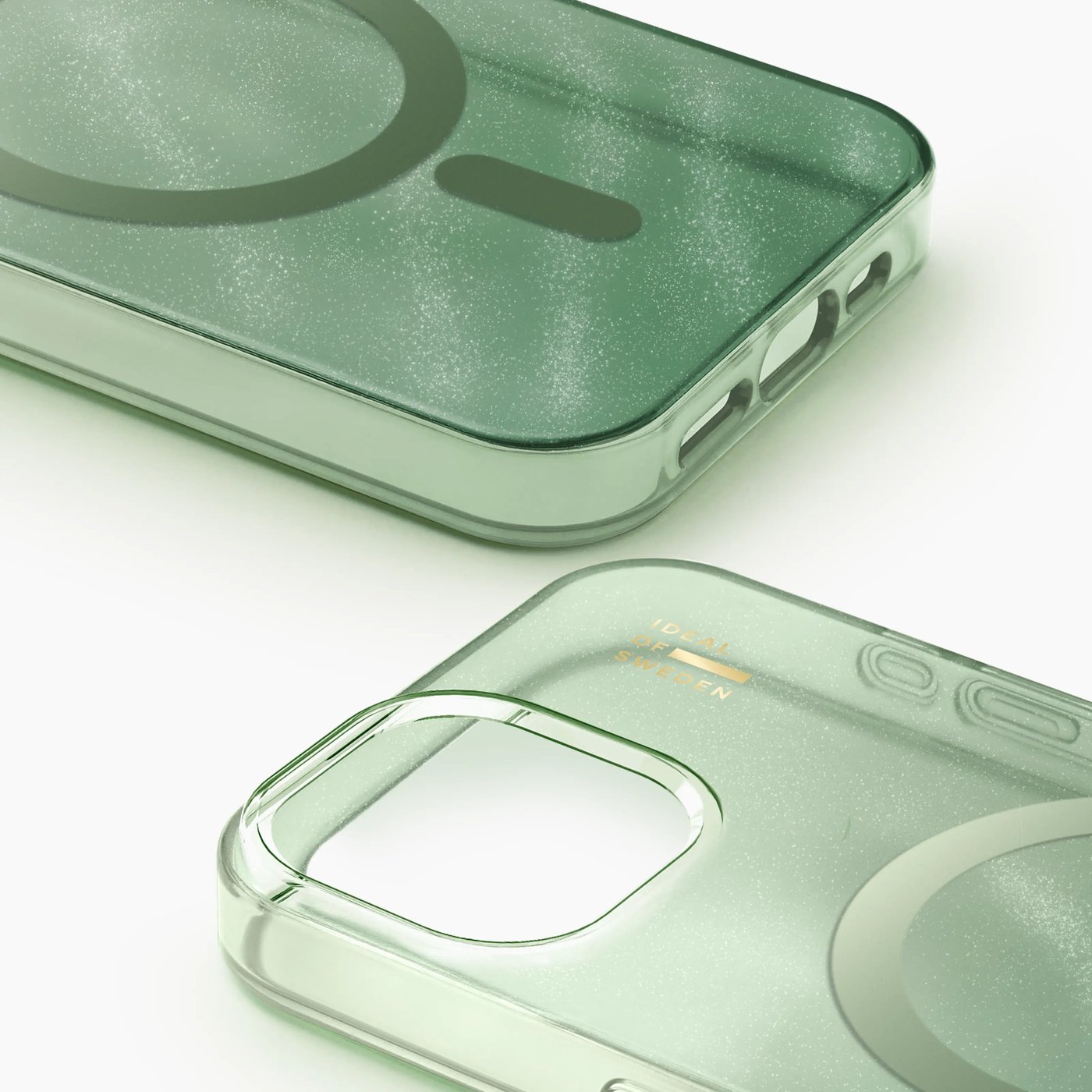 IDEAL OF SWEDEN Clear MagSafe Case for iPhone 13, 14, 15, 16e og 17e Sage Green