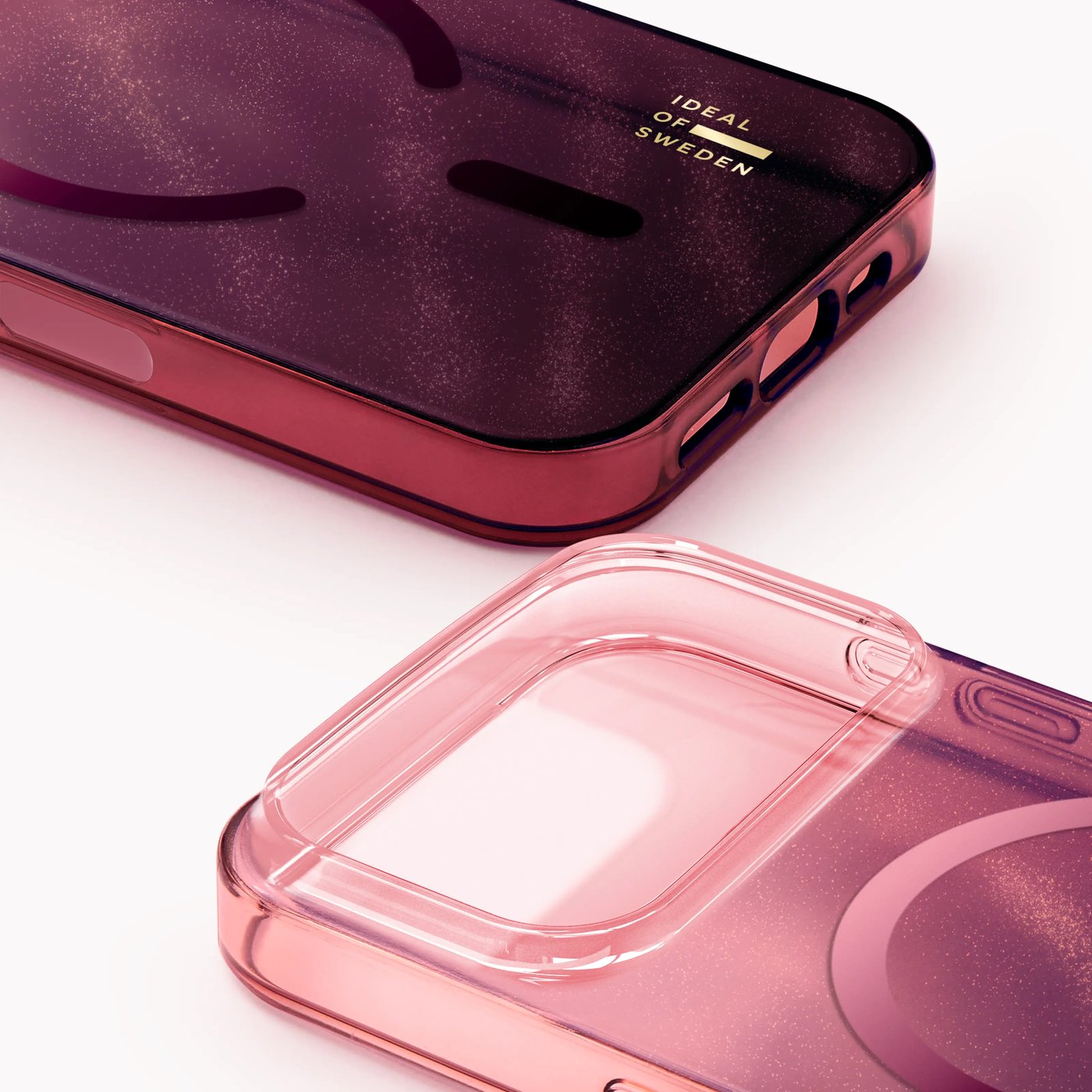 IDEAL OF SWEDEN Clear MagSafe Case – mobilskal till iPhone 17 Pro Cherry Lacquer