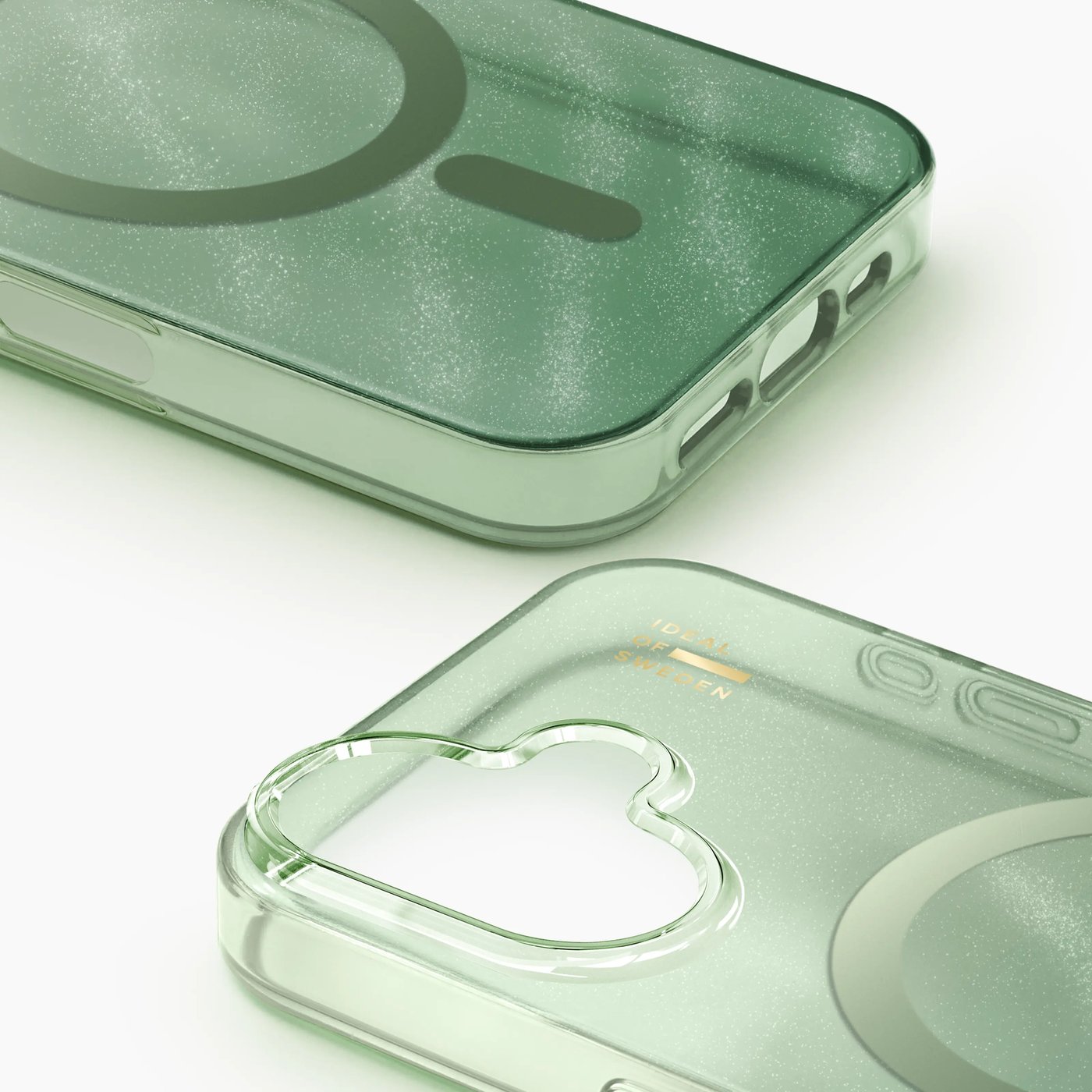 IDEAL OF SWEDEN Clear MagSafe Case – mobilskal till iPhone 17 Sage Green