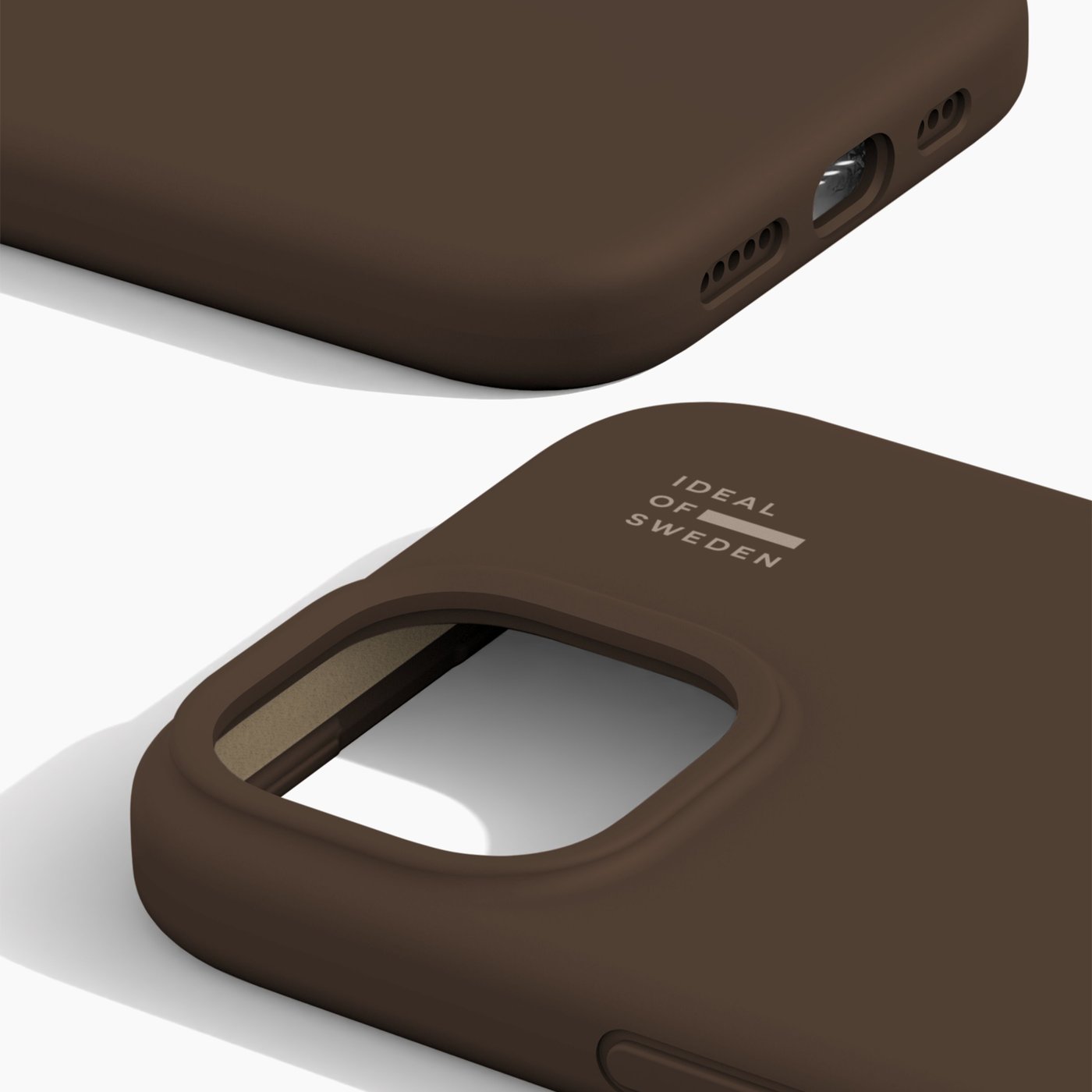 IDEAL OF SWEDEN Silicone MagSafe Case – mobildeksel til iPhone 13, 14, 15 og 16e Mocha Mousse