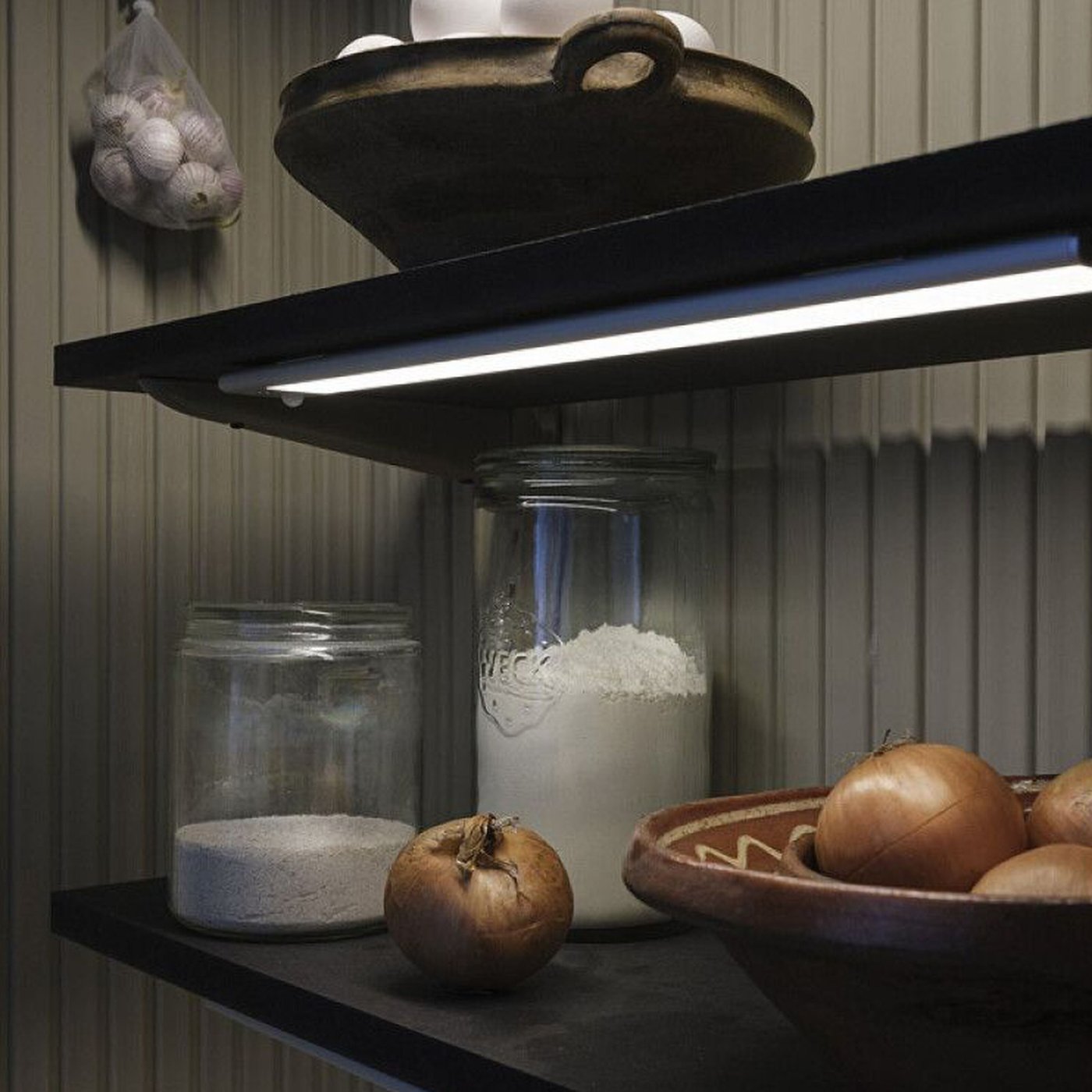 Osram Linear LED underskåpsbelysning med sensor 40 cm