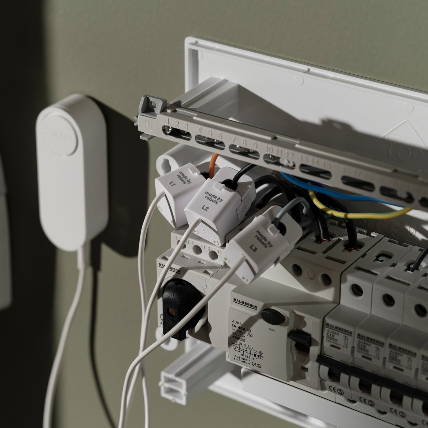 Tibber Pulse CT realtidsmätare med lastbalansering Startpaket