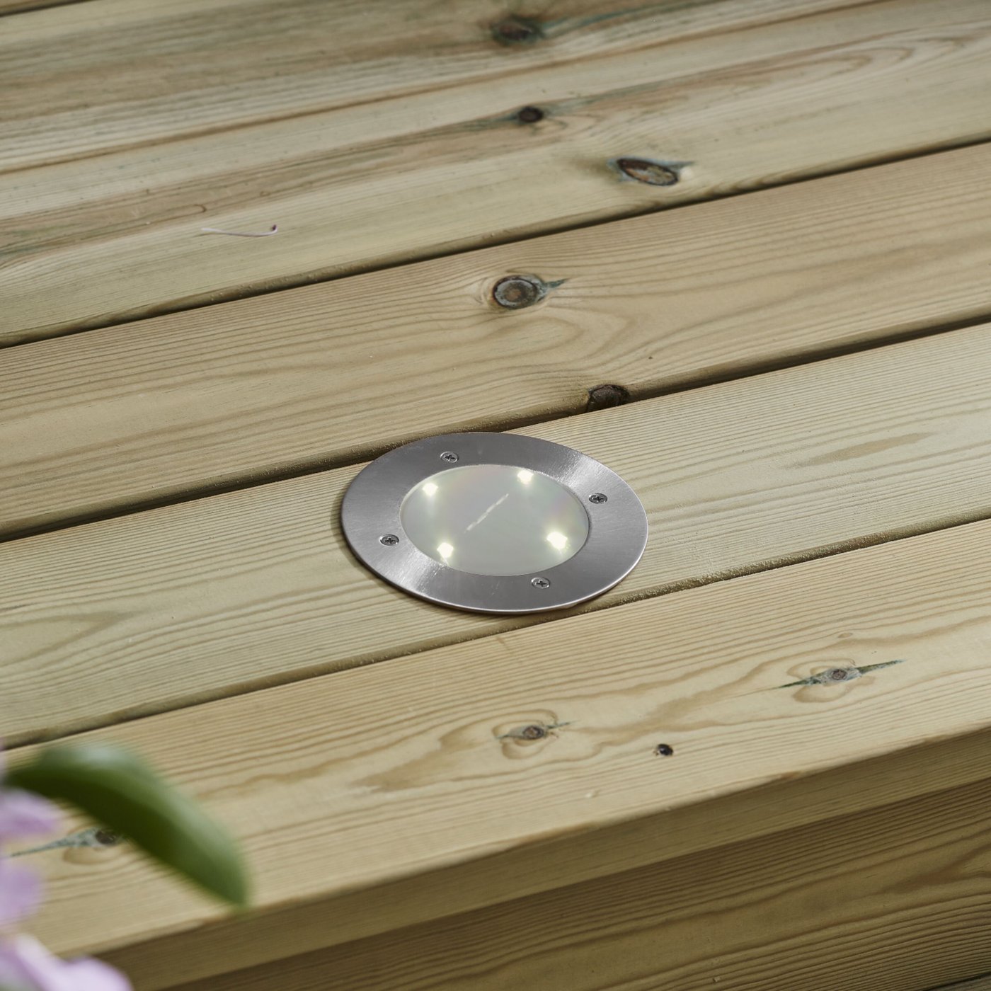 Star Trading Solcellsspotlight Decklight Silver