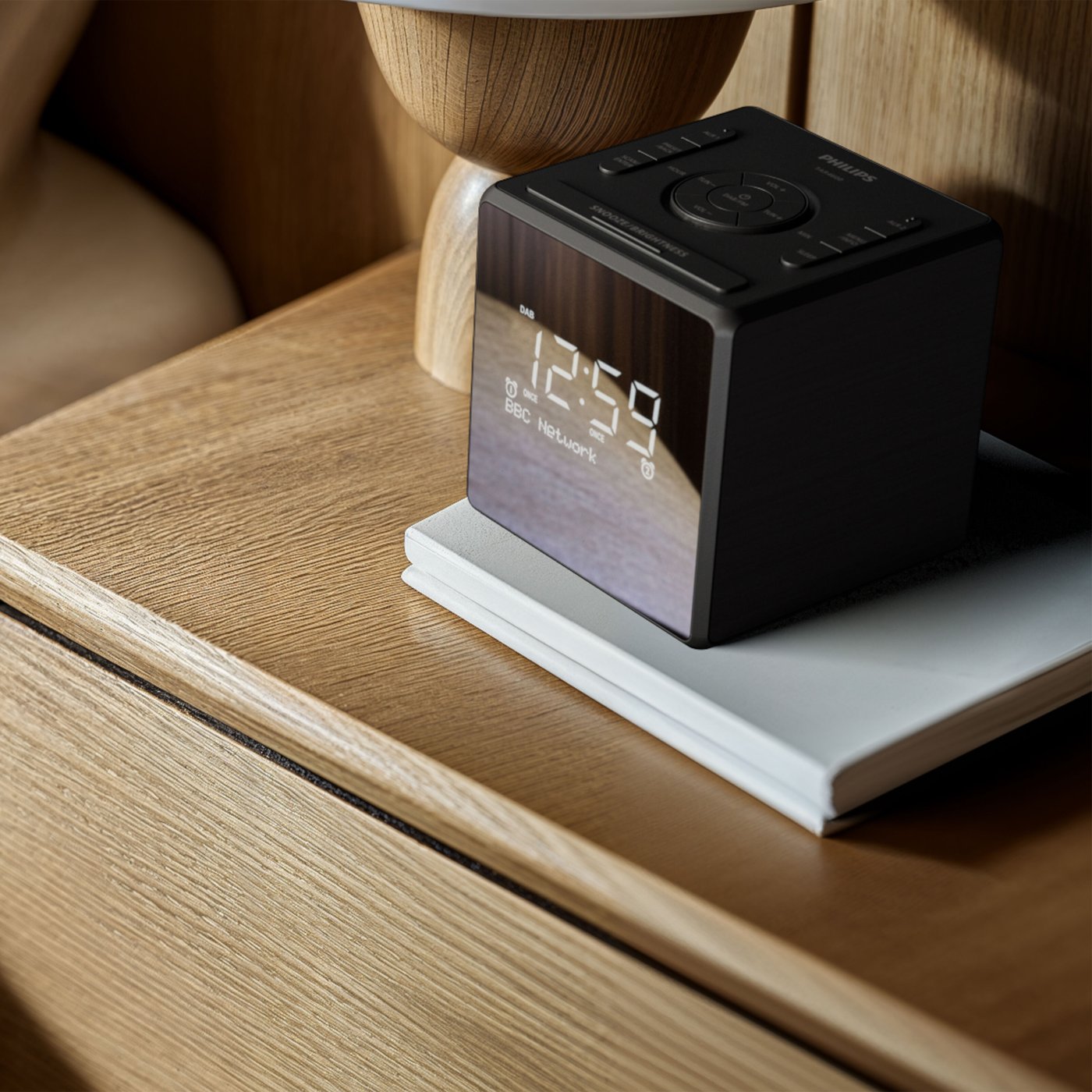Philips R4600 DAB+-klokkeradio med USB-C-lading