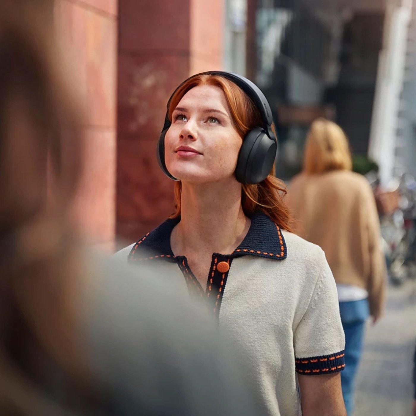 Philips TAH8000E trådløse over-ear-hodetelefoner