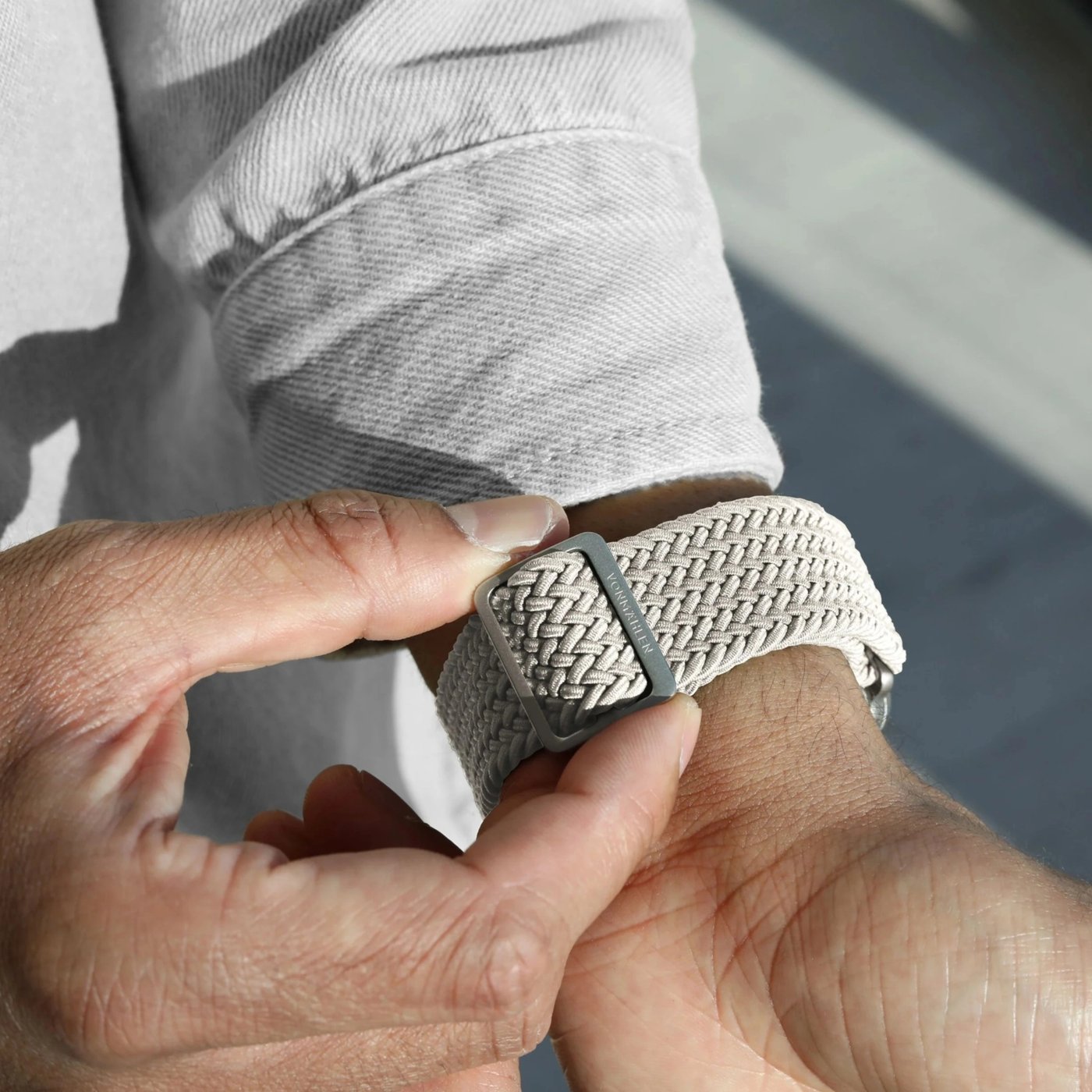 Vonmählen Woven Loop flätat armband till Apple Watch Cream