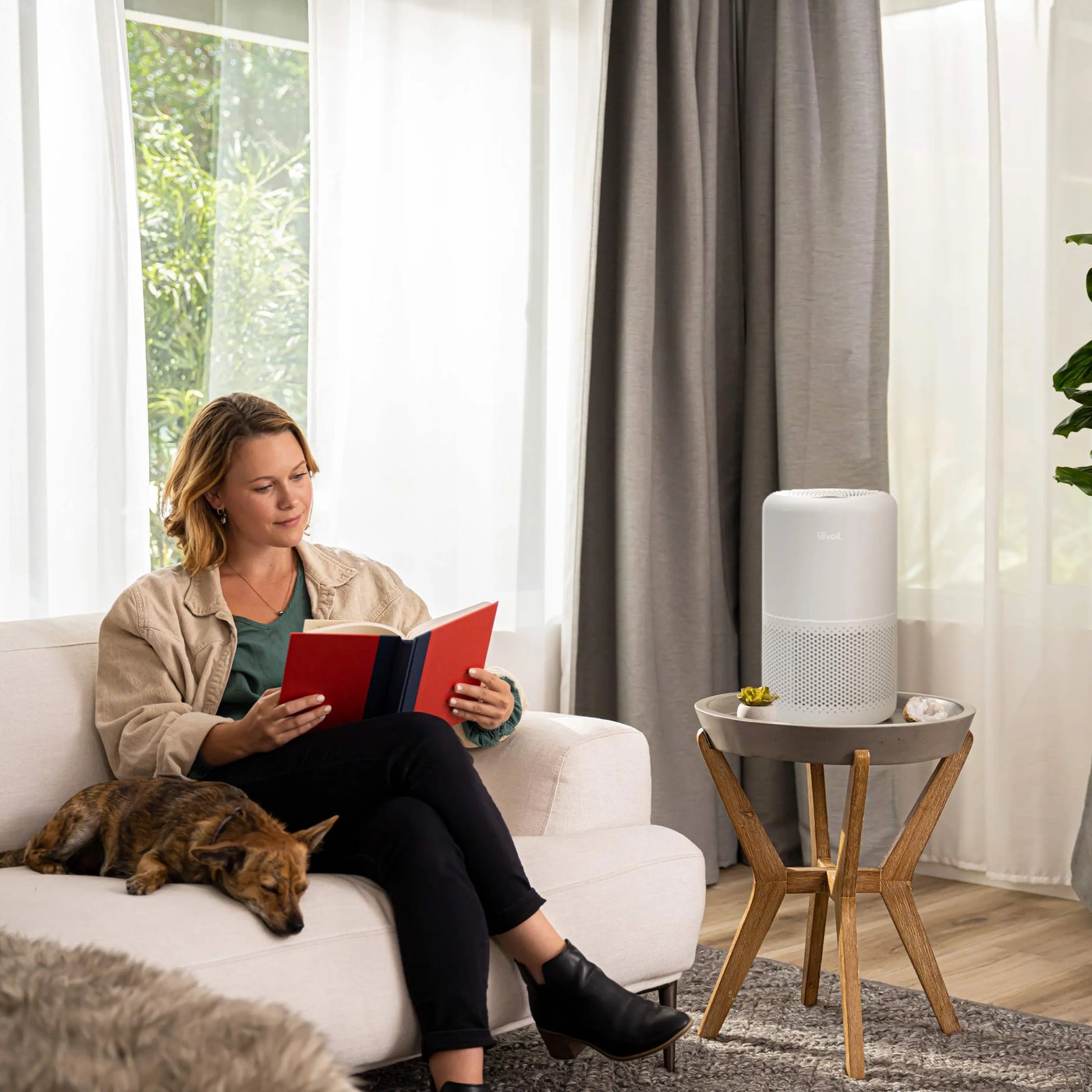 Levoit Core 300S Pro Smart luftrenare Vit