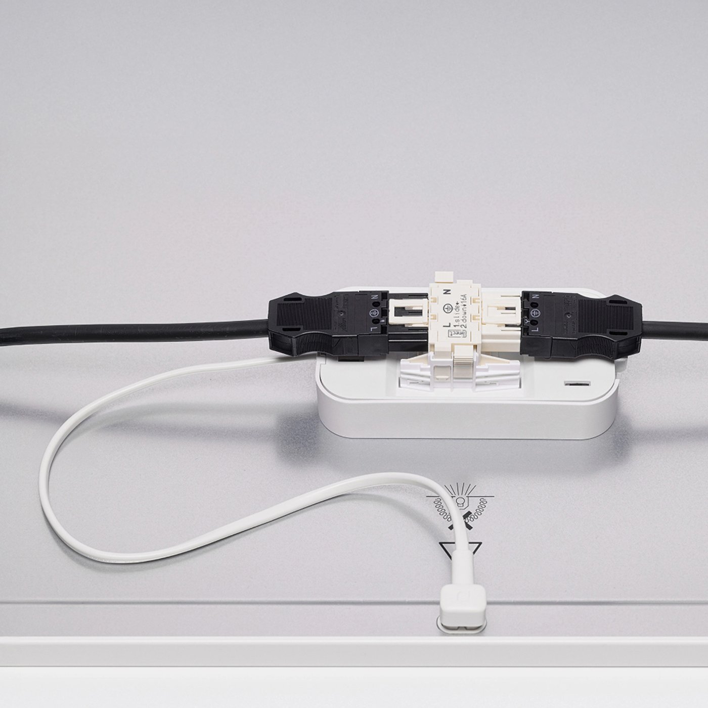 Plejd Anslutningsbox CTN-02 för Linect-system