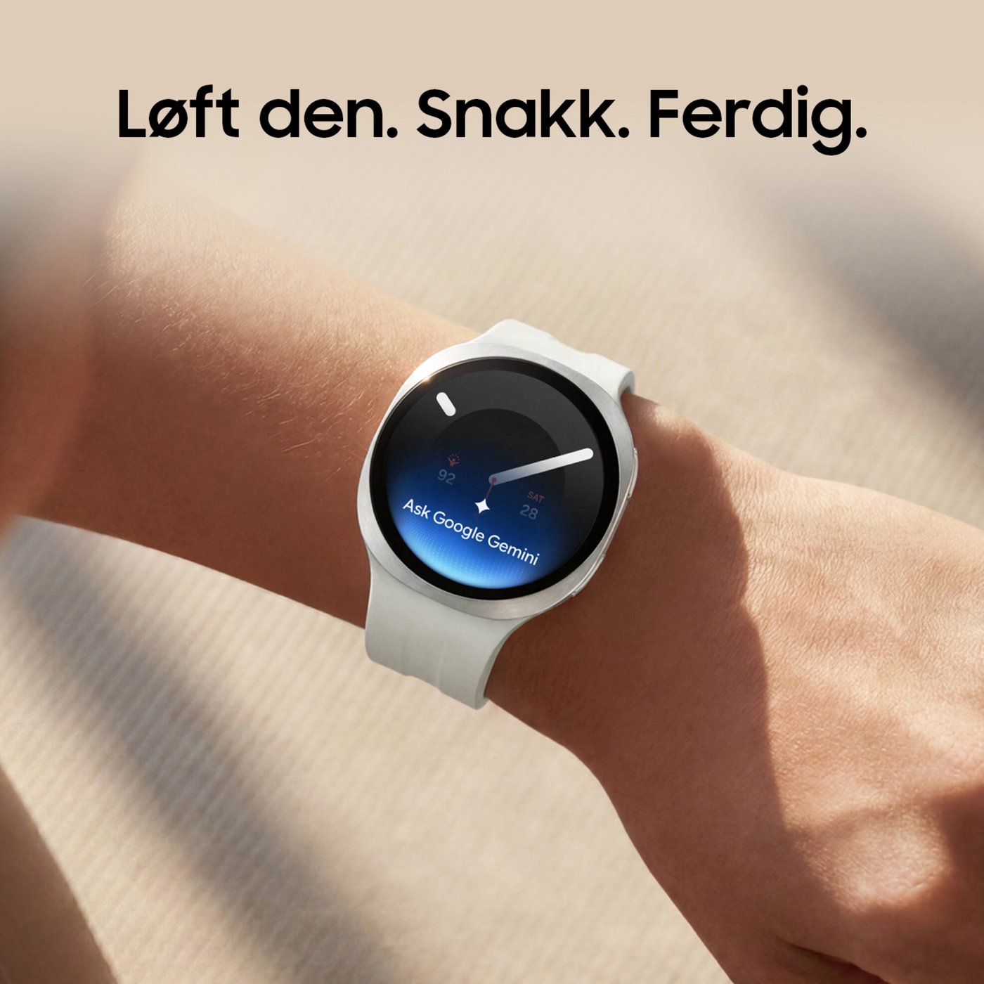 Samsung Galaxy Watch9 44mm Bluetooth + 4G Silver
