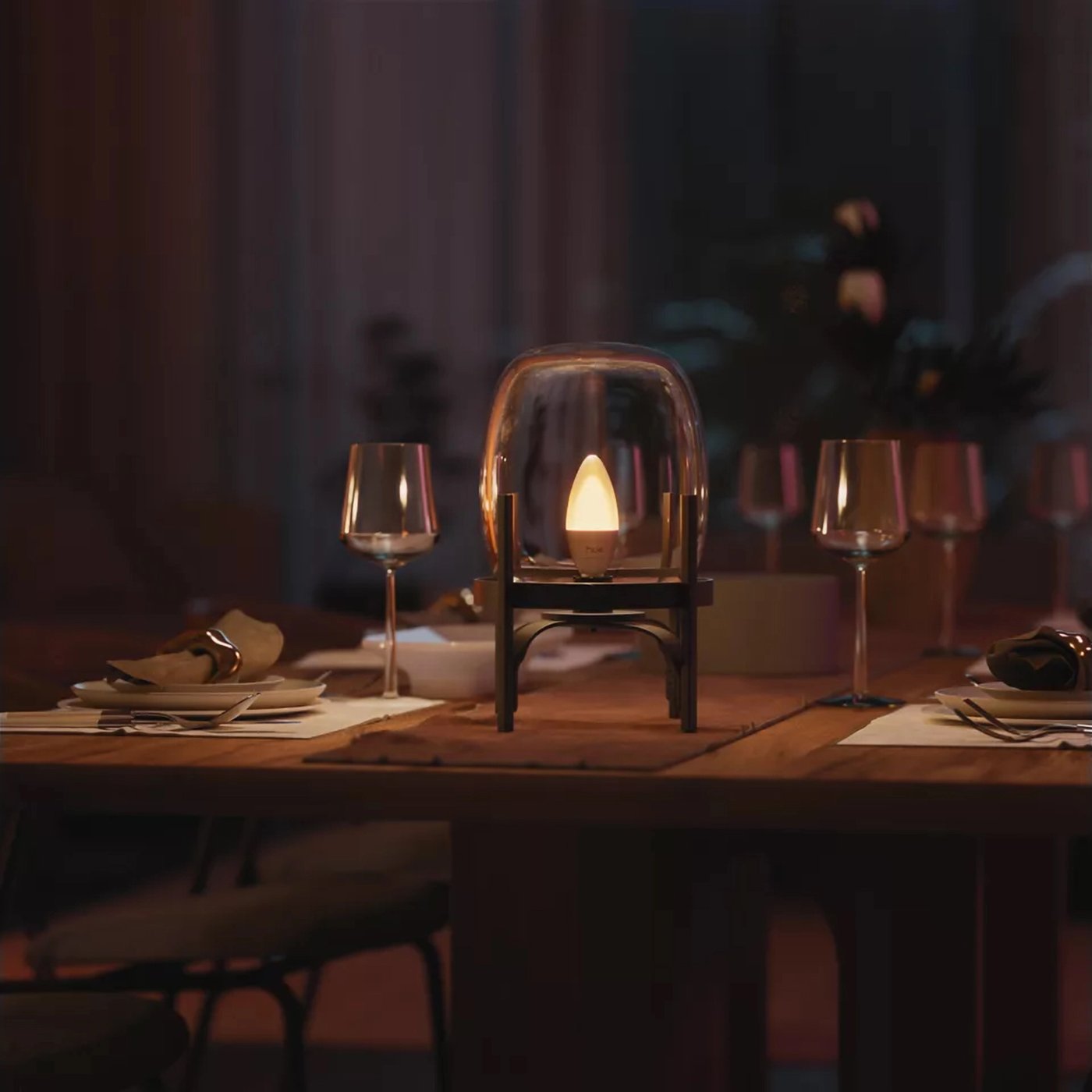 Philips Hue White Ambiance kronljuslampa E14 1-pack