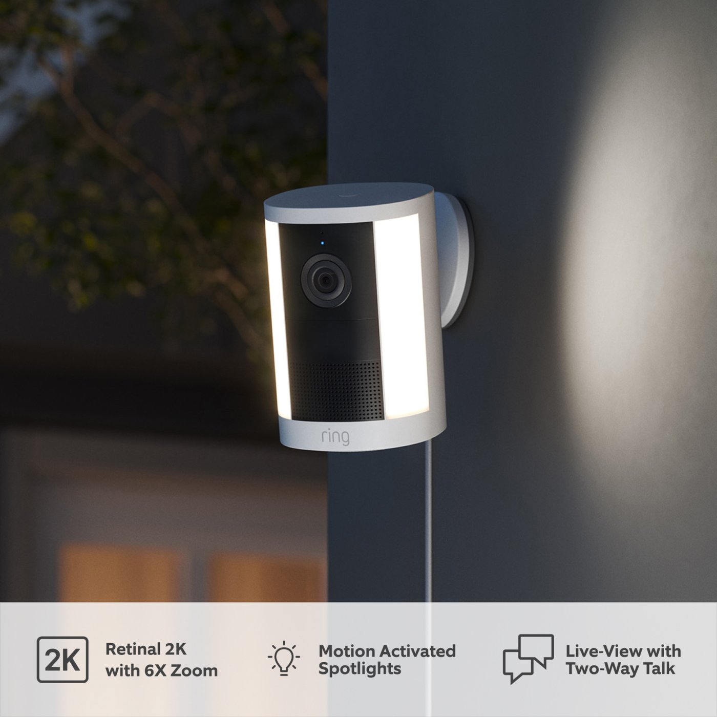 Ring Spotlight Cam Pro plug-in övervakningskamera Svart