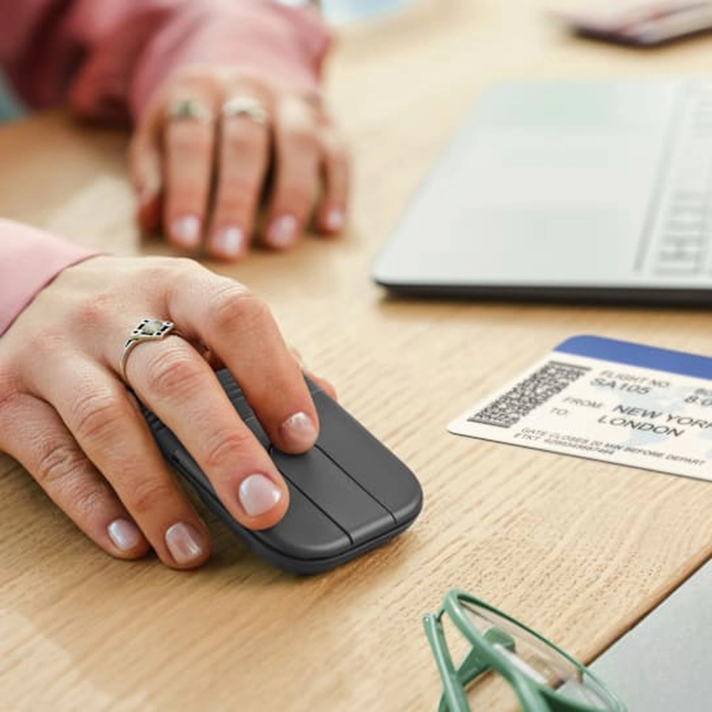Logitech Mobi Fold sammenleggbar trådløs mus Grafitt