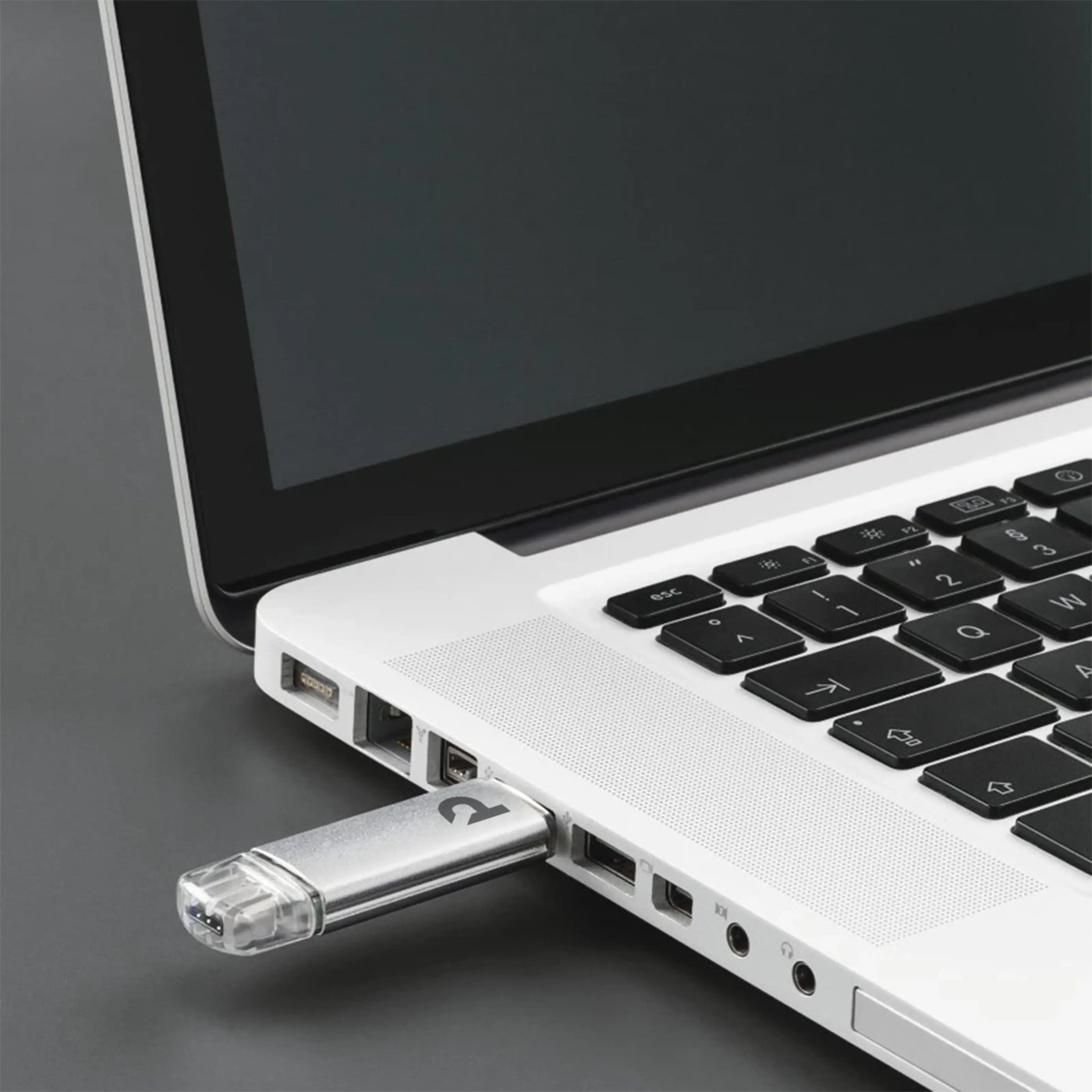 Plexgear USB-minnepinne med USB-A og USB-C 16 GB