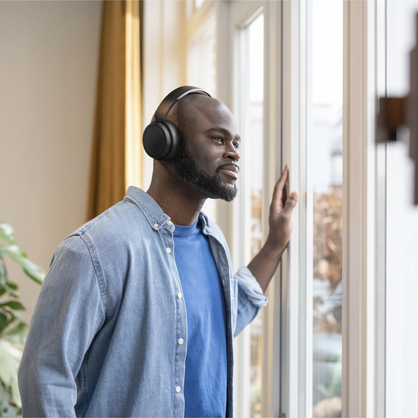 Philips 5000 series trådlösa over-ear-hörlurar Svart