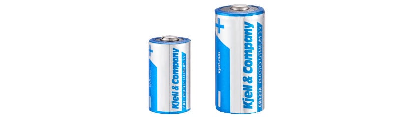 cr123_and_cr2_batteries.jpg