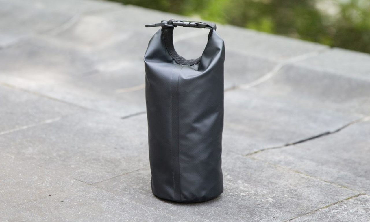 Vattenavvisande väska 1.jpg