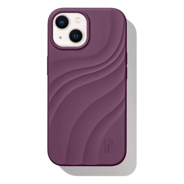 IDEAL OF SWEDEN Soft Swirl silikondeksel med MagSafe iPhone 13, 14, 15, 16e og 17e Velvet Plum