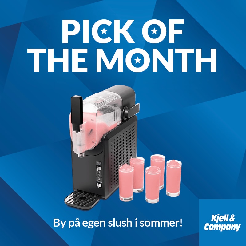 Slushmaskin med rosa slush og fem glass på blå bakgrunn. Tekst: "Pick of the Month" og "By på egen slush i sommer!". Kjell & Company-logo nederst.