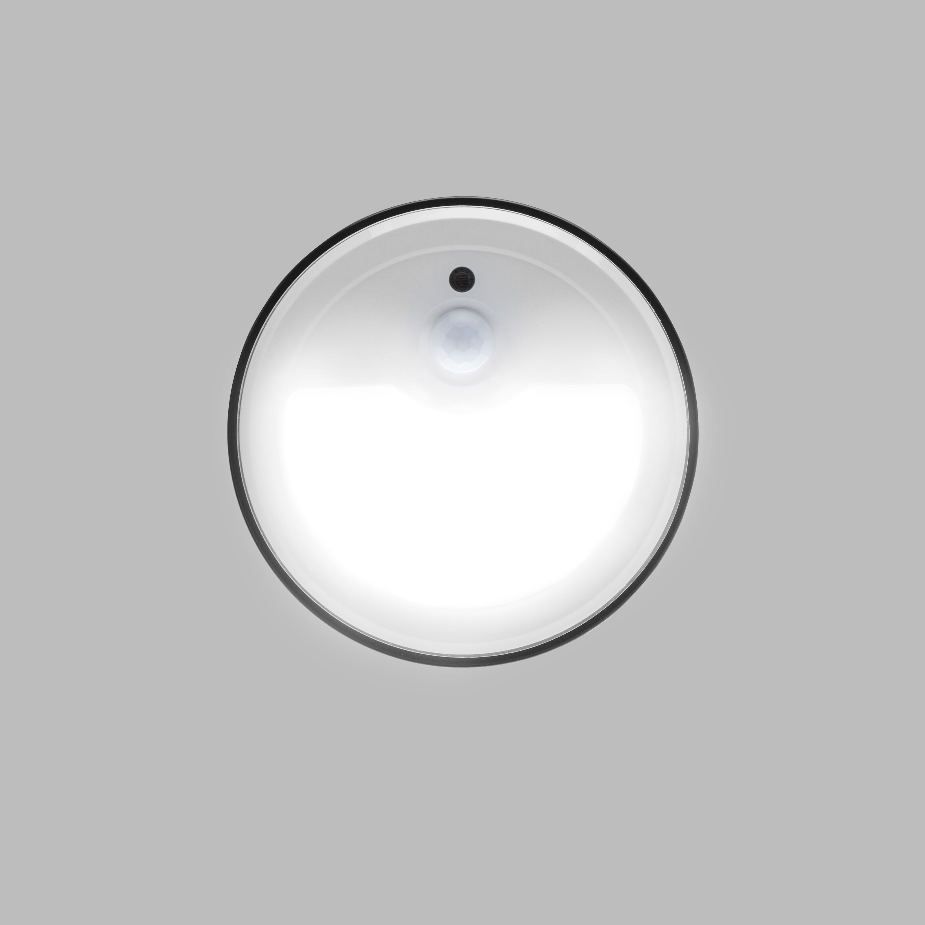 Lampa rörelsedetektor inomhus