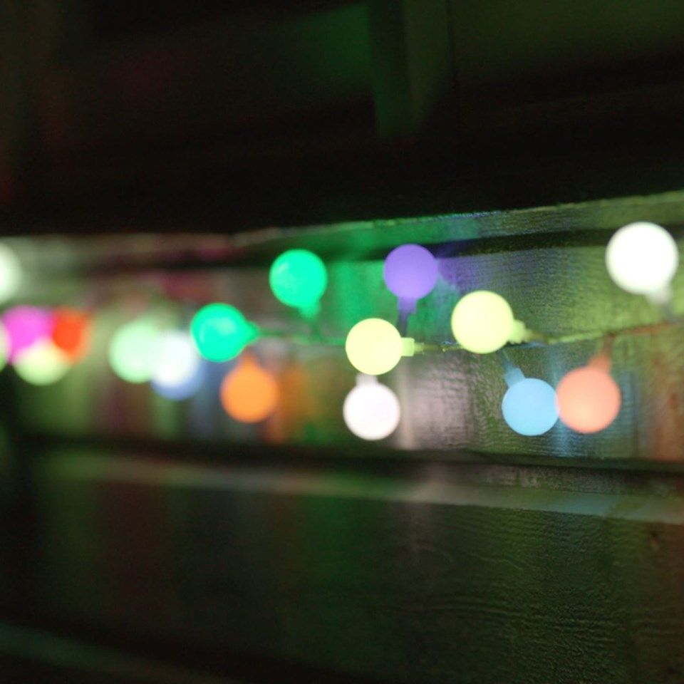 Ledsavers Flerfarget lyslenke med 50 LED