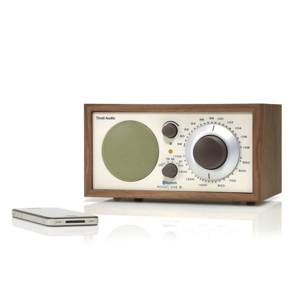 Model One BT Radio med Bluetooth Valnöt