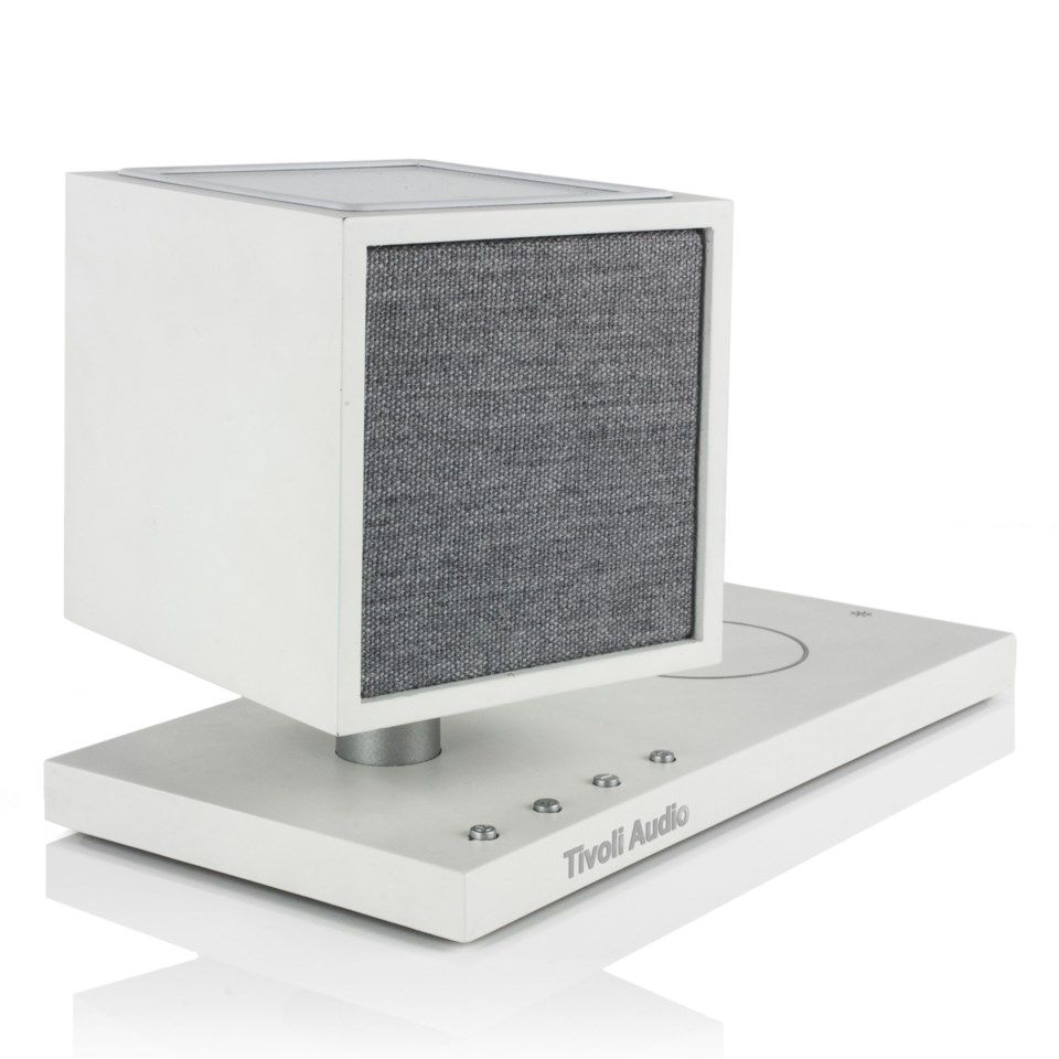 Tivoli Audio Revive Bluetooth-høyttaler Hvit