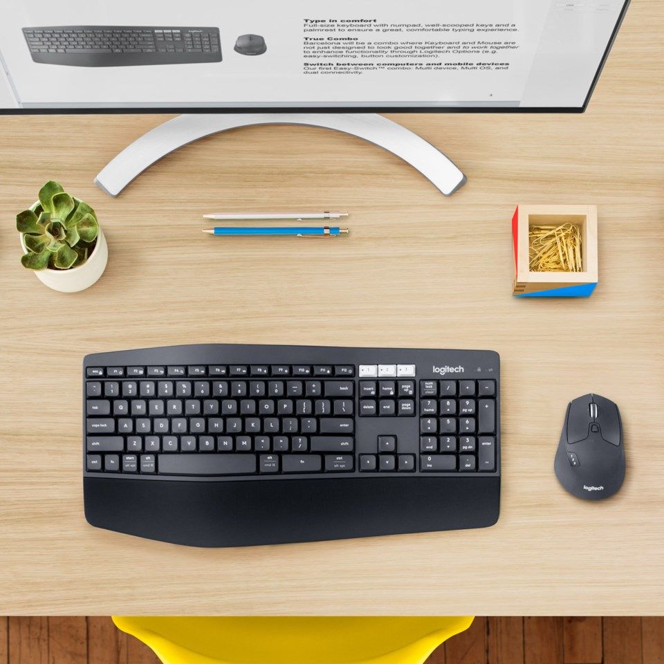 Logitech MK850 Trådlöst tangentbord och mus