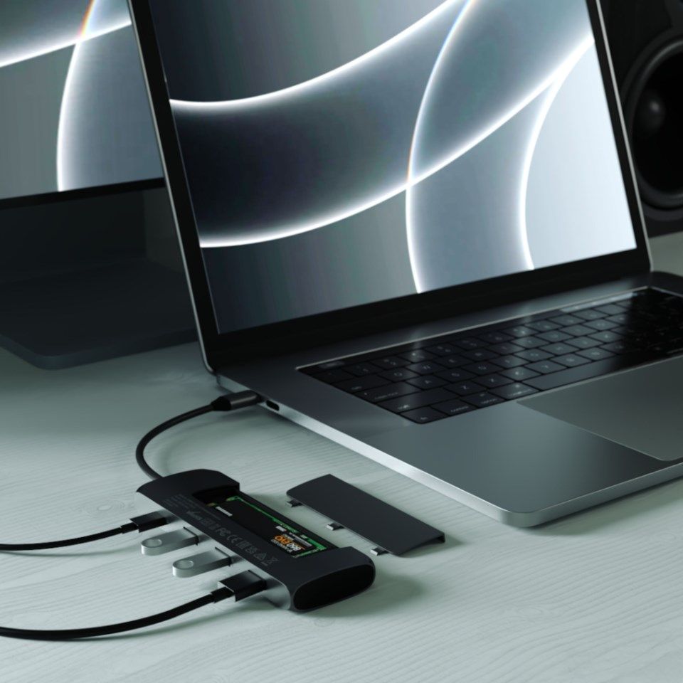 Satechi USB-C Multiadapter med SSD-plats Svart